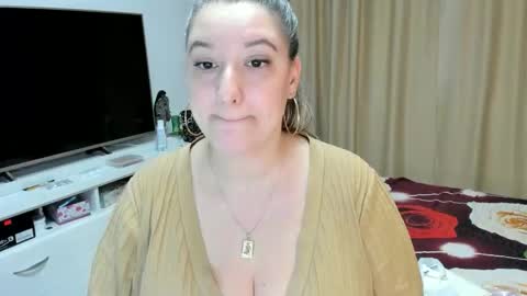 Snapshot of jamielane chatting on February 2026 04:49:01 PM jamielanecb online show from February 2026 04:49:01 PM