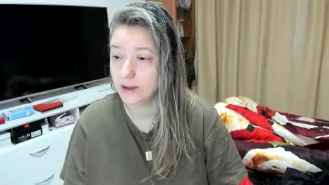 Snapshot of jamielane chatting on March 2026 10:01:01 AM jamielanecb online show from March 2026 10:01:01 AM