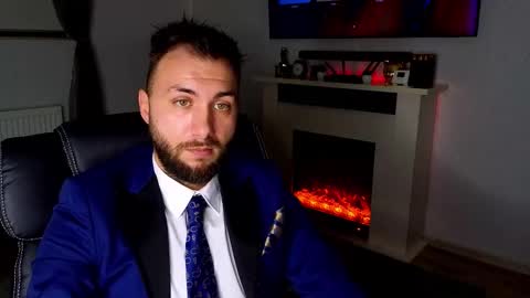 Robbie online show from November 2025 06:48:01 AM