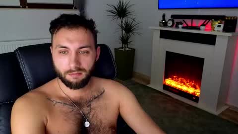 Robbie online show from December 2025 06:44:02 AM