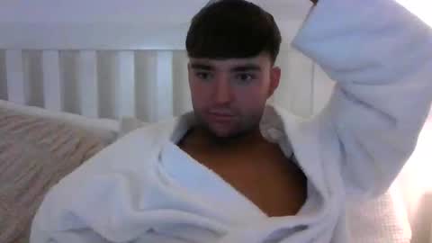 Snapshot of jamiesparkz chatting on December 2025 06:35:02 PM jamiesparkz online show from December 2025 06:35:02 PM