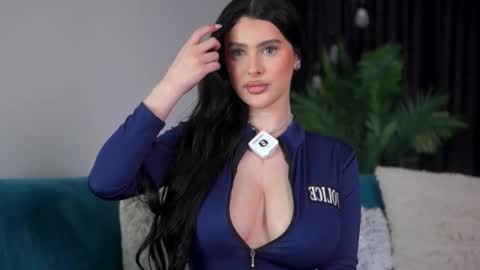 Jami online show from February 2026 10:22:02 AM