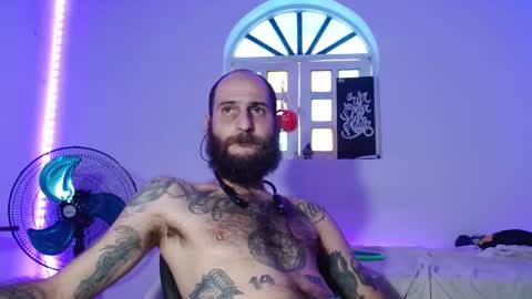 Jammes. online show from October 2025 07:01:01 PM