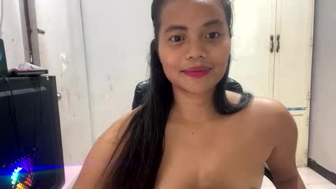 layslutty online show from April 2026 09:54:01 AM