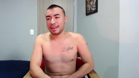 Snapshot of jane_and_paul1 chatting on March 2025 02:41:02 AM online show from March 2025 02:41:02 AM