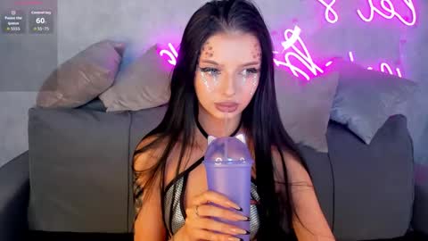 Snapshot of jane_johnston chatting on October 2025 12:22:01 AM Eva online show from October 2025 12:22:01 AM