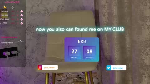 Snapshot of jane_meys chatting on January 2025 11:07:01 AM your kitty JANE roawww online show from January 2025 11:07:01 AM