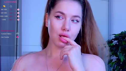 Snapshot of jane_meys chatting on November 2025 05:12:03 AM your kitty JANE roawww online show from November 2025 05:12:03 AM