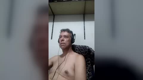 Snapshot of janed_br chatting on June 2026 10:44:01 PM JanEd online show from June 2026 10:44:01 PM