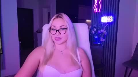 Jane online show from October 2025 09:27:01 PM