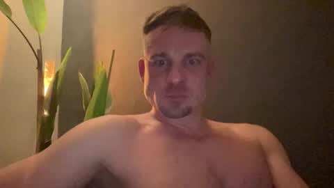 RoJan online show from February 2026 06:26:02 PM