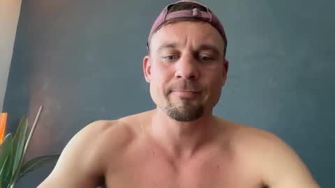 RoJan online show from April 2026 02:39:02 PM