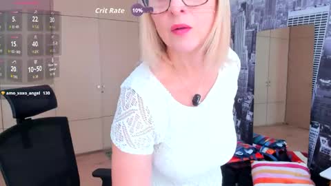 Snapshot of janeturner chatting on May 2026 02:24:01 PM JANE TURNER MILF online show from May 2026 02:24:01 PM
