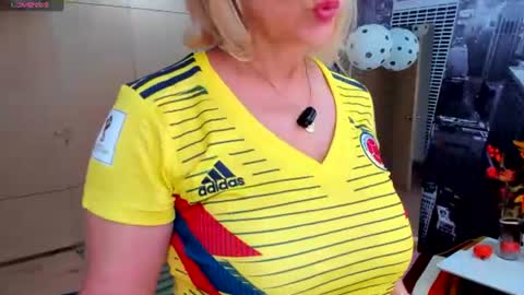 Snapshot of janeturner chatting on June 2026 12:50:02 PM JANE TURNER MILF online show from June 2026 12:50:02 PM
