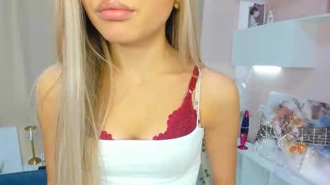 Snapshot of janewirtz chatting on October 2025 07:05:02 AM Hi Im Alice and here youll find something online show from October 2025 07:05:02 AM