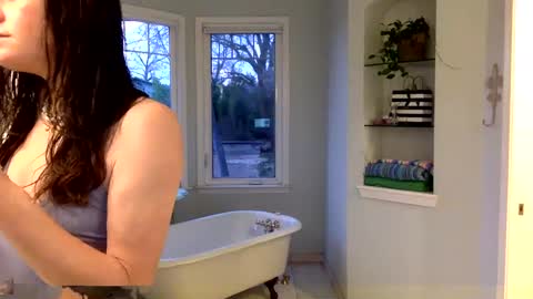 Snapshot of janicepepper chatting on January 2025 12:48:01 AM janicepepper online show from January 2025 12:48:01 AM