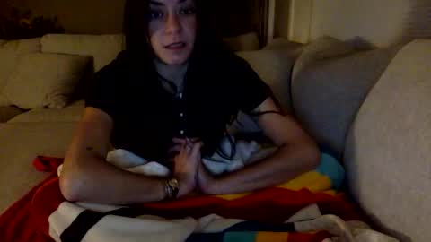 Snapshot of janicepepper chatting on November 2025 01:38:01 AM janicepepper online show from November 2025 01:38:01 AM