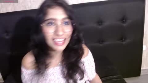 Jan online show from September 2025 04:03:01 AM