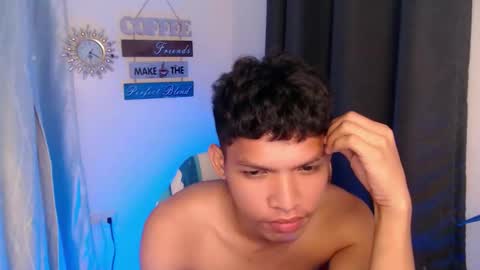 janlloyd04 online show from November 2025 07:13:02 PM