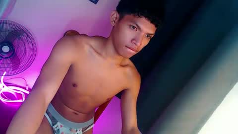 janlloyd04 online show from March 2026 01:37:02 PM