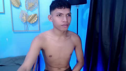 janlloyd04 online show from April 2026 05:08:02 AM