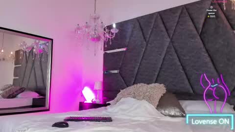 Janna online show from May 2026 04:43:02 AM