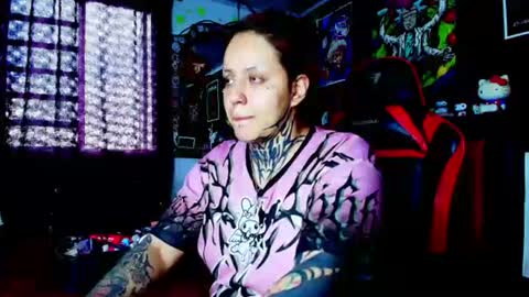 Snapshot of janna_ink chatting on June 2026 06:01:02 PM online show from June 2026 06:01:02 PM