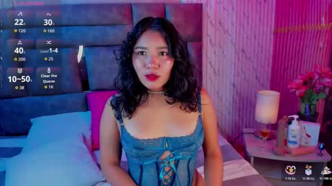 Janna Casey online show from November 2025 01:09:02 PM