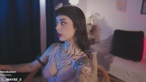 Snapshot of janne_maybe chatting on January 2026 04:00:01 PM jmaybe e online show from January 2026 04:00:01 PM