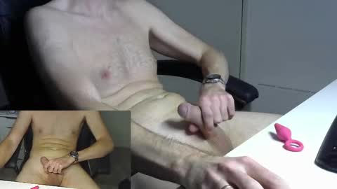 Snapshot of japie93 chatting on October 2025 06:20:01 PM japie93 online show from October 2025 06:20:01 PM