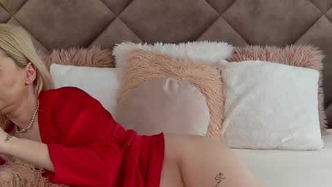 Snapshot of jaquelinemerlot chatting on February 2025 07:40:01 AM jaquelinemerlot online show from February 2025 07:40:01 AM