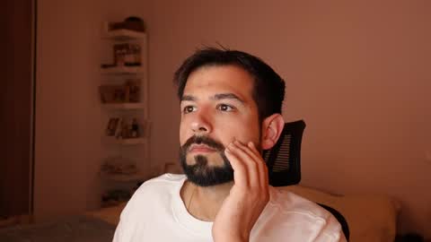 Snapshot of jarod3426 chatting on April 2026 06:52:01 PM JAROD online show from April 2026 06:52:01 PM