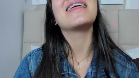 Snapshot of jaslyn__smith chatting on December 2024 02:25:02 PM Jaslyn online show from December 2024 02:25:02 PM