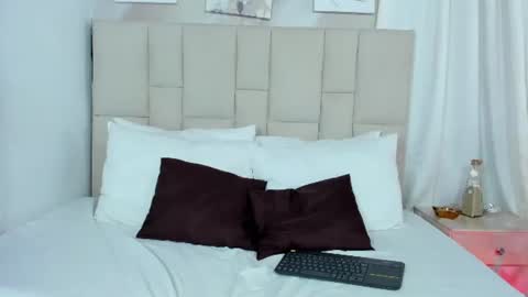 Snapshot of jaslyn__smith chatting on March 2025 07:27:02 PM Jaslyn online show from March 2025 07:27:02 PM