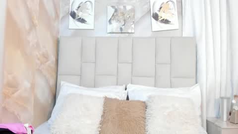 Snapshot of jaslyn__smith chatting on November 2025 04:40:01 PM Jaslyn online show from November 2025 04:40:01 PM