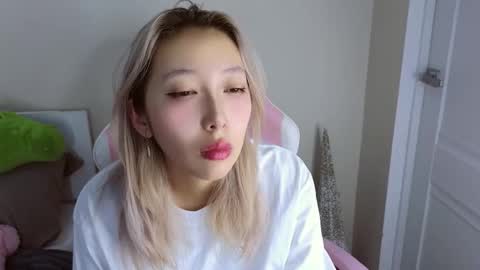 Snapshot of jasmilee chatting on February 2026 07:21:01 PM Jasmine online show from February 2026 07:21:01 PM