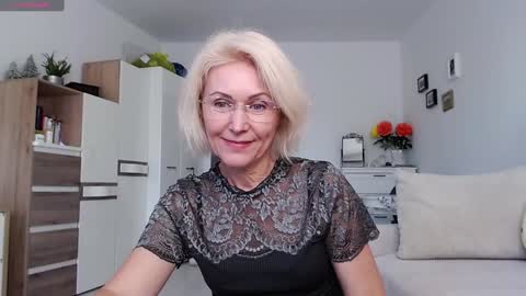 Jasmin room for people 40 online show from September 2025 12:42:02 PM