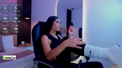 Snapshot of jasmin_adams chatting on June 2026 12:06:01 PM Jasmin online show from June 2026 12:06:01 PM