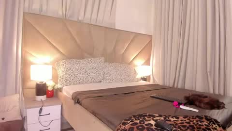 jasmin_melons online show from April 2026 03:42:02 AM