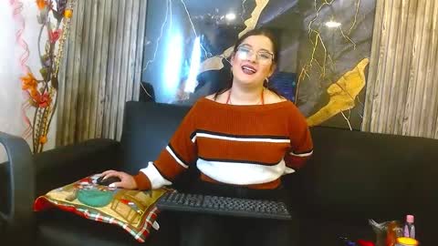 jasmine609087 online show from January 2026 02:10:01 PM