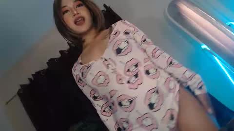 JASMINE online show from March 2026 04:29:01 AM