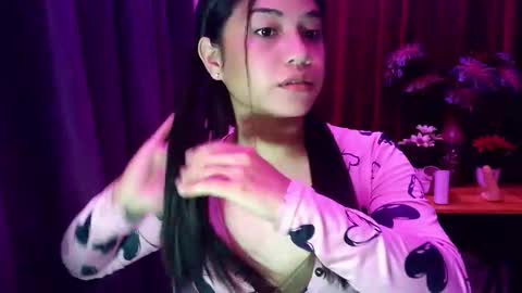 JASMINE online show from May 2026 02:06:01 AM