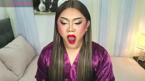 Jasmine Brandy online show from December 2025 10:36:01 PM