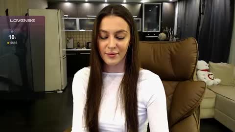 Jasmine online show from May 2026 07:04:01 PM