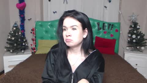 Snapshot of jasminekouch chatting on January 2026 06:24:02 PM JasmineKouch online show from January 2026 06:24:02 PM