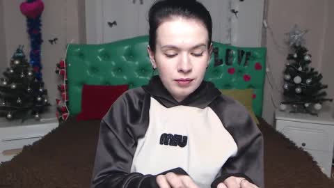 Snapshot of jasminekouch chatting on January 2026 07:08:02 PM JasmineKouch online show from January 2026 07:08:02 PM