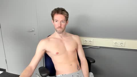 Snapshot of jasonberg29 chatting on February 2025 11:01:02 AM Jason online show from February 2025 11:01:02 AM