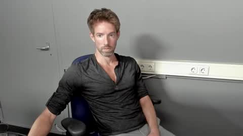 Snapshot of jasonberg29 chatting on September 2025 01:11:01 PM Jason online show from September 2025 01:11:01 PM