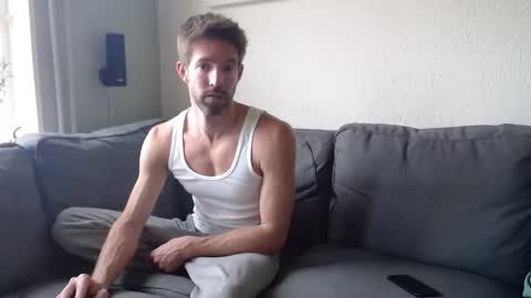 Snapshot of jasonberg29 chatting on November 2025 08:28:02 AM Jason online show from November 2025 08:28:02 AM