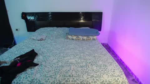 jaspeer__ online show from July 2026 05:18:01 PM